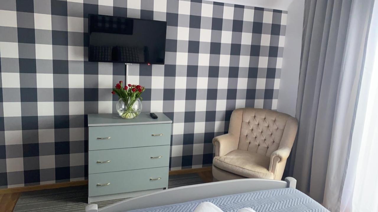 Gosciniec Pod Lipa Apartment มิโคไวกี ภายนอก รูปภาพ