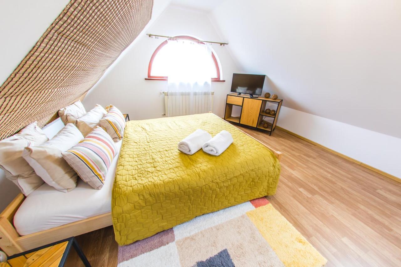 Gosciniec Pod Lipa Apartment มิโคไวกี ภายนอก รูปภาพ