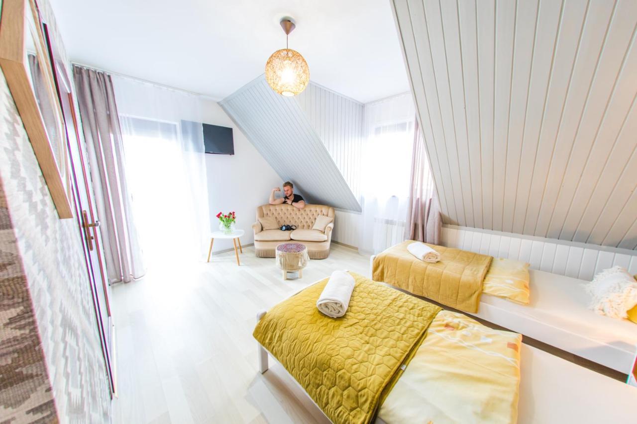 Gosciniec Pod Lipa Apartment มิโคไวกี ภายนอก รูปภาพ