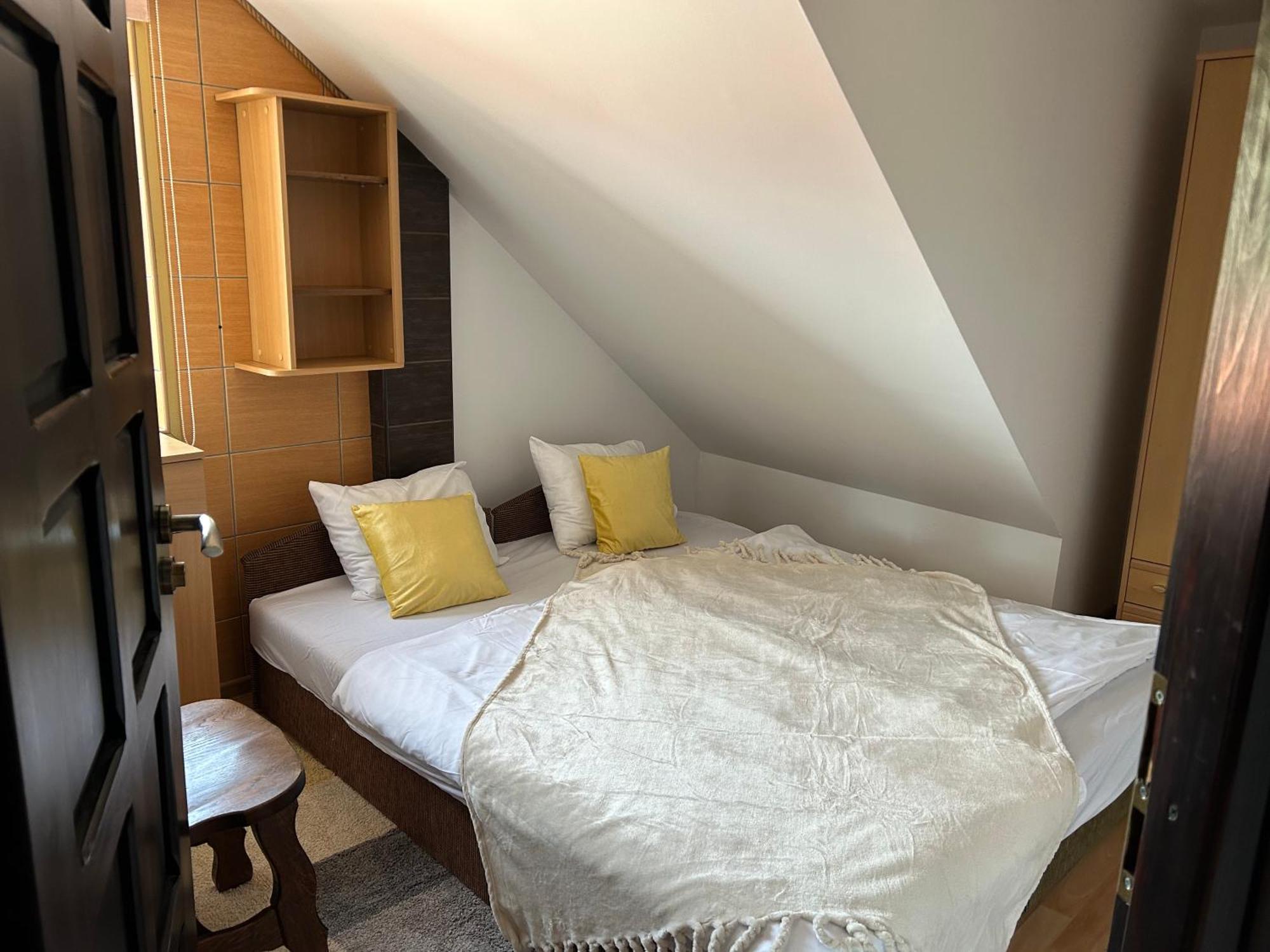 Gosciniec Pod Lipa Apartment มิโคไวกี ภายนอก รูปภาพ